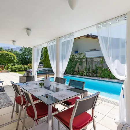 Landhaus Central Holiday home *