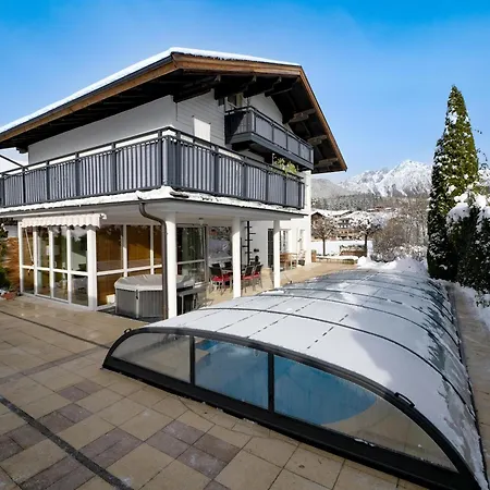 Landhaus Central Holiday home Soll