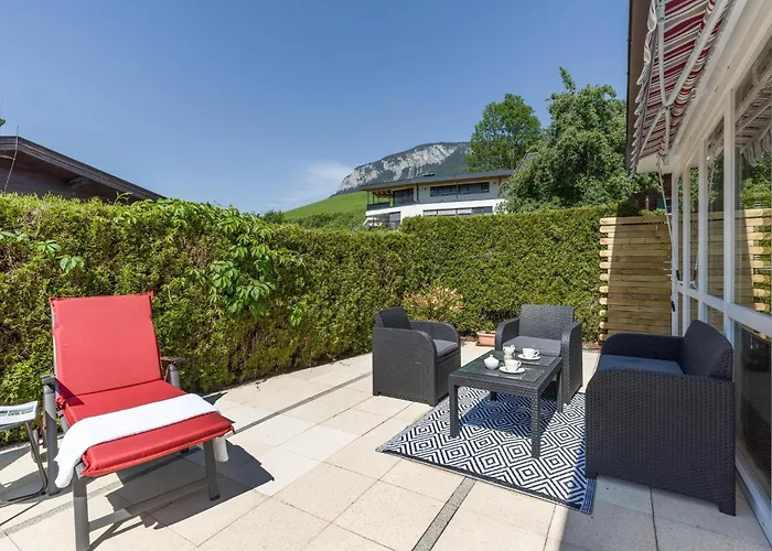 Landhaus Central בית נופש *