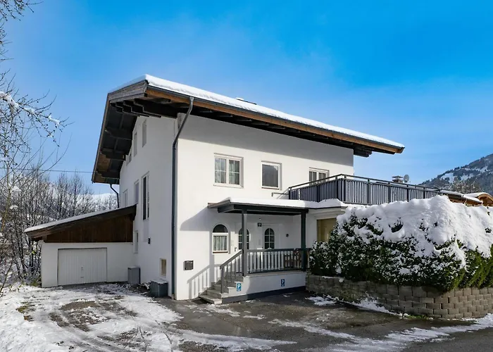 בית נופש Landhaus Central סול