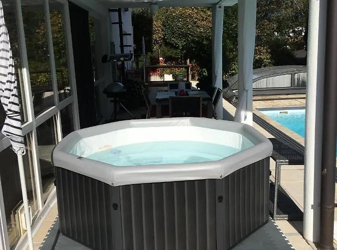 Landhaus Central * 瑟尔